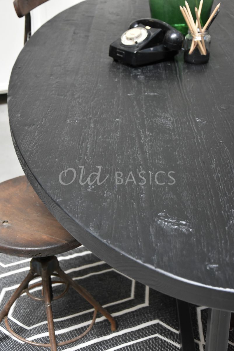 Detail van Eettafel Annecy (ovaal), zwart, materiaal staal
